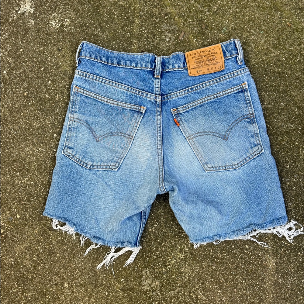 Levi’s 617 Cutoff Denim Shorts Light Wash Distressed Y2K Vintage Size 31